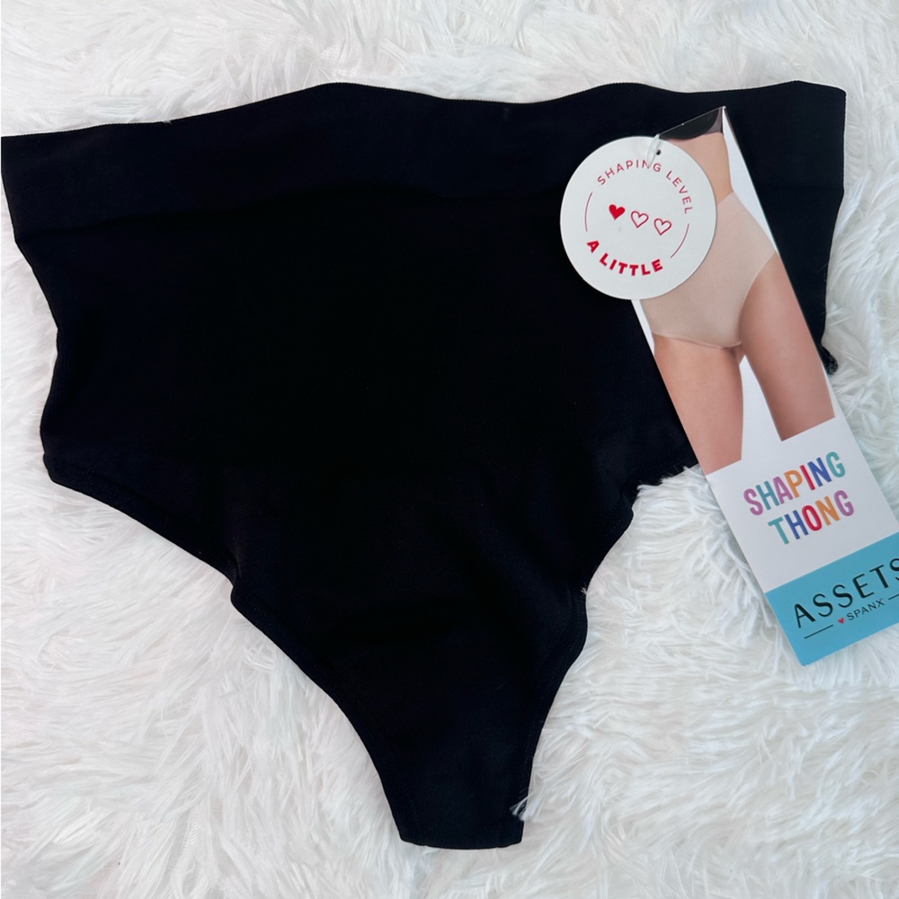 Assets by Spanx - Shaping Thong - Nwt